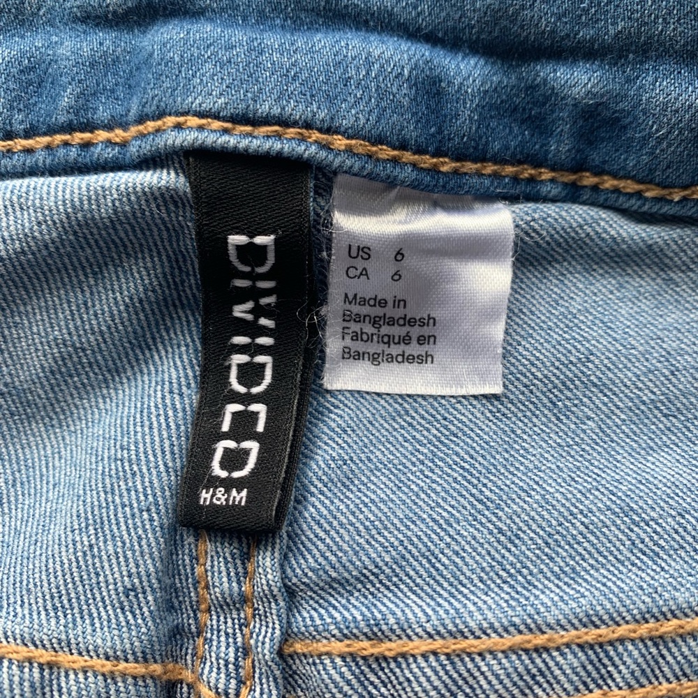 H&M High Rise Ripped Denim Jeans - Picture 5 of 6